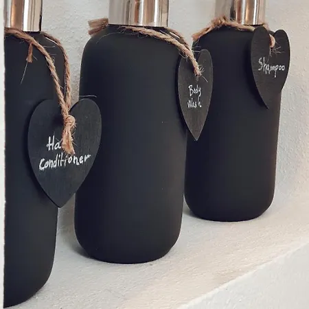 La Mimosa فندق مبيت وإفطار تيغيسي