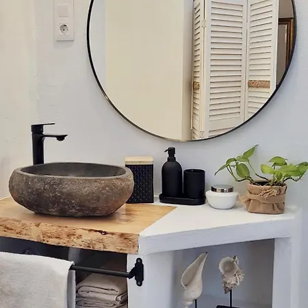 La Mimosa Bed & Breakfast 3*