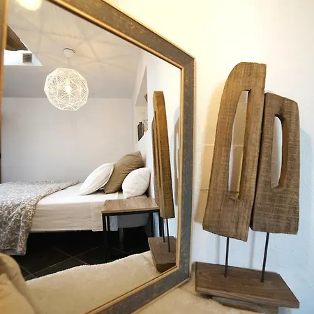 La Mimosa Bed & Breakfast 4*