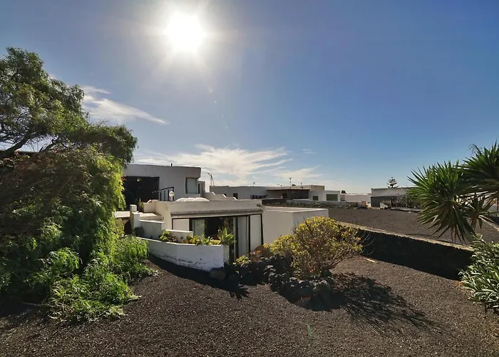 La Mimosa Bed & Breakfast Teguise (Lanzarote)